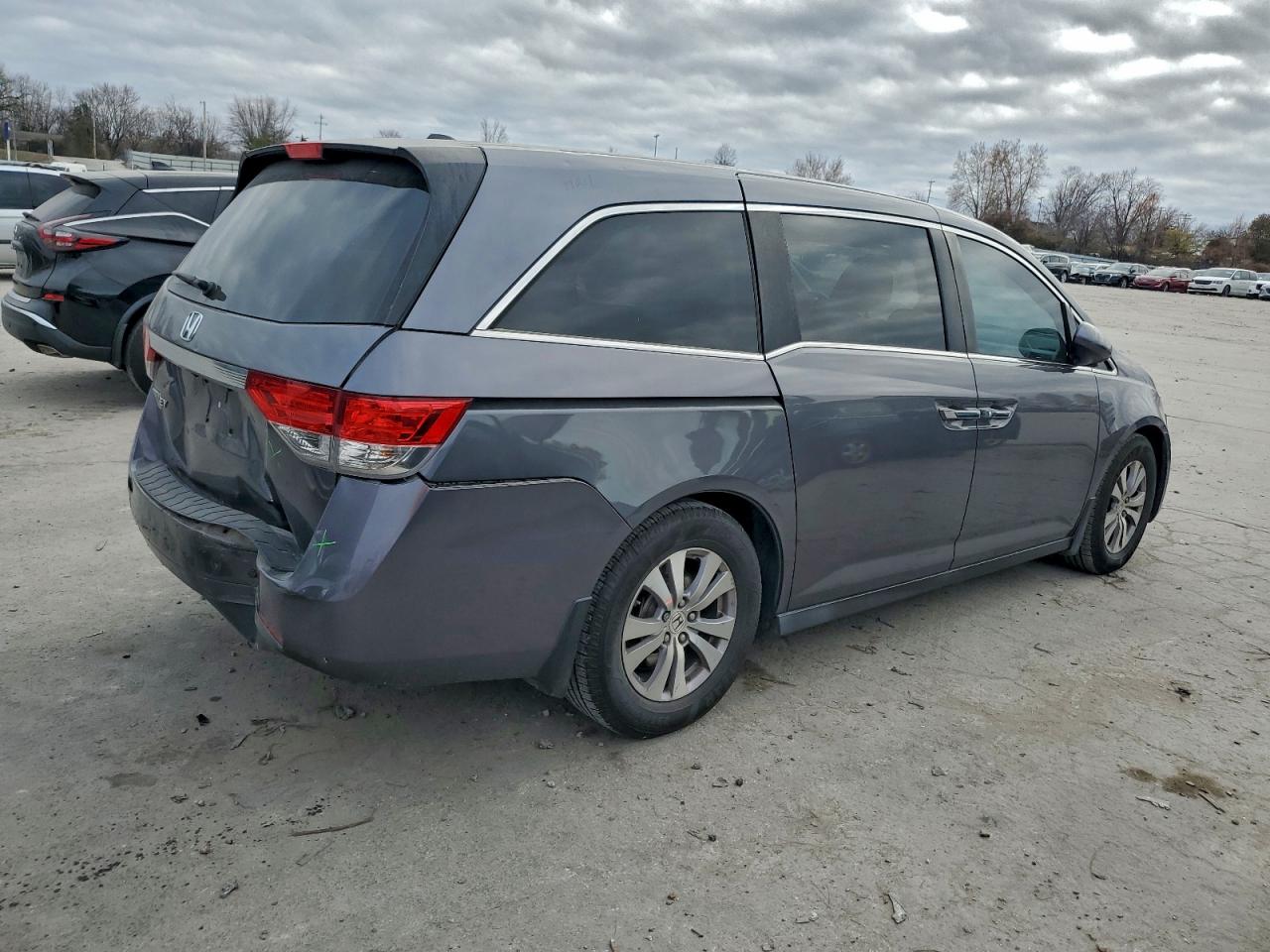 2016 HONDA ODYSSEY EXL photo 3