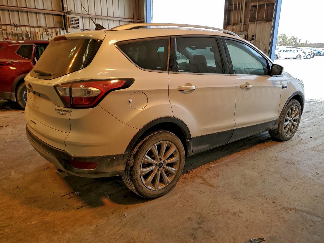 2018 FORD ESCAPE TITANIUM photo 3