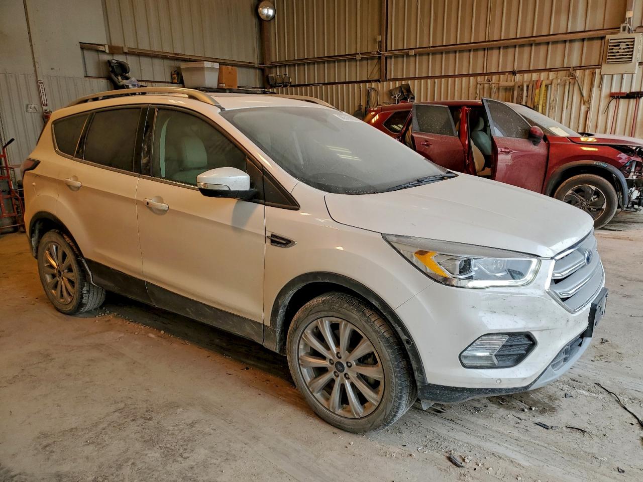 2018 FORD ESCAPE TITANIUM photo 4