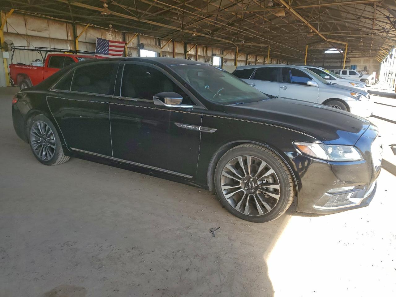 2018 LINCOLN CONTINENTAL RESERVE photo 4