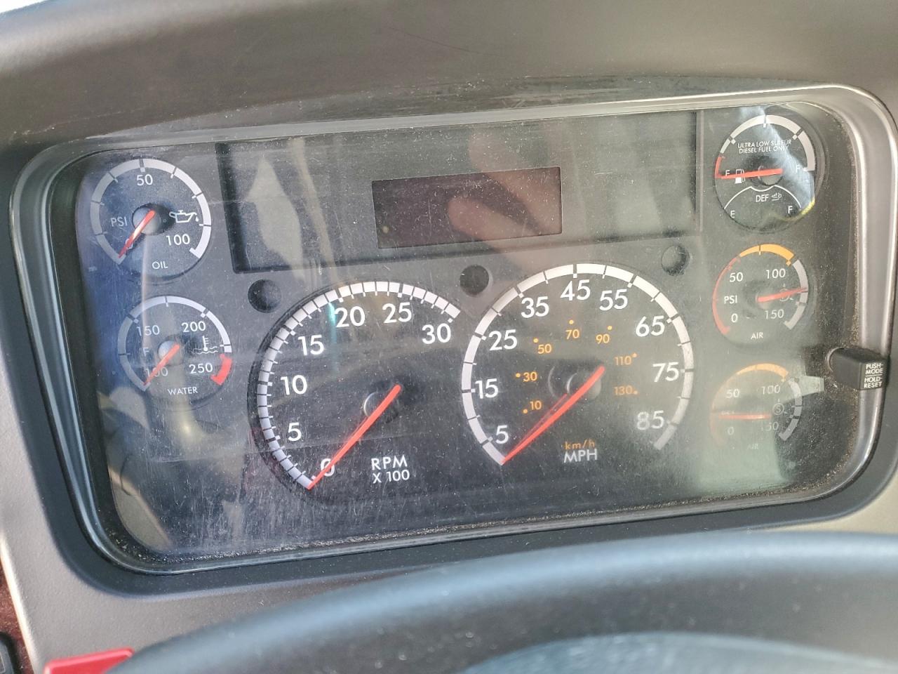 2018 FREIGHTLINER BUSINESS CLASS M2 BOX TRUCK photo 8