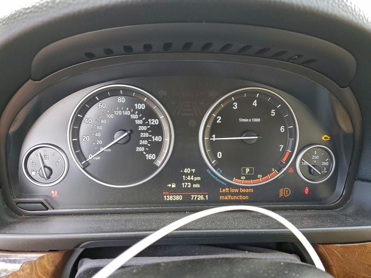 2013 BMW 528 I photo 9