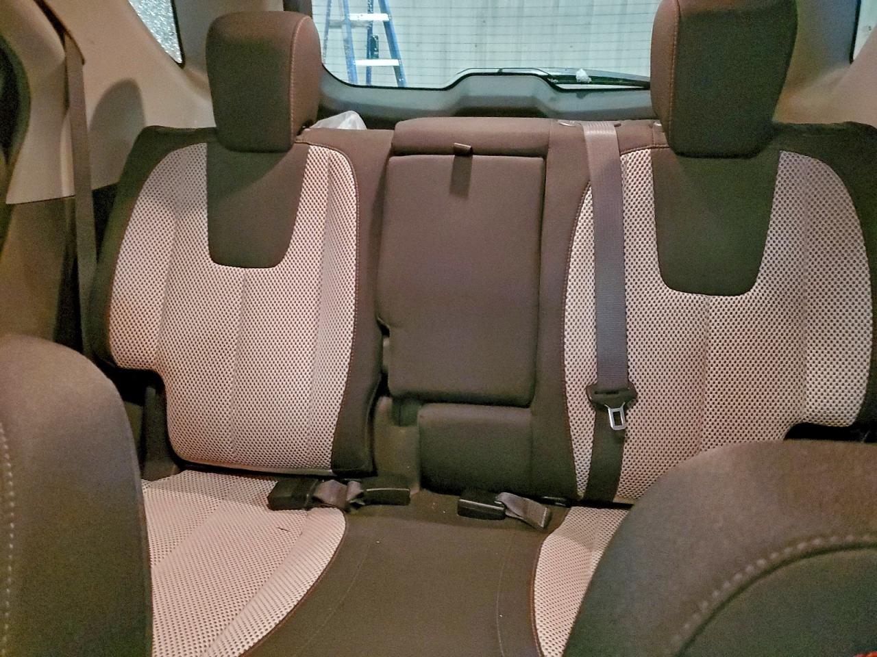 2017 CHEVROLET EQUINOX LT photo 10