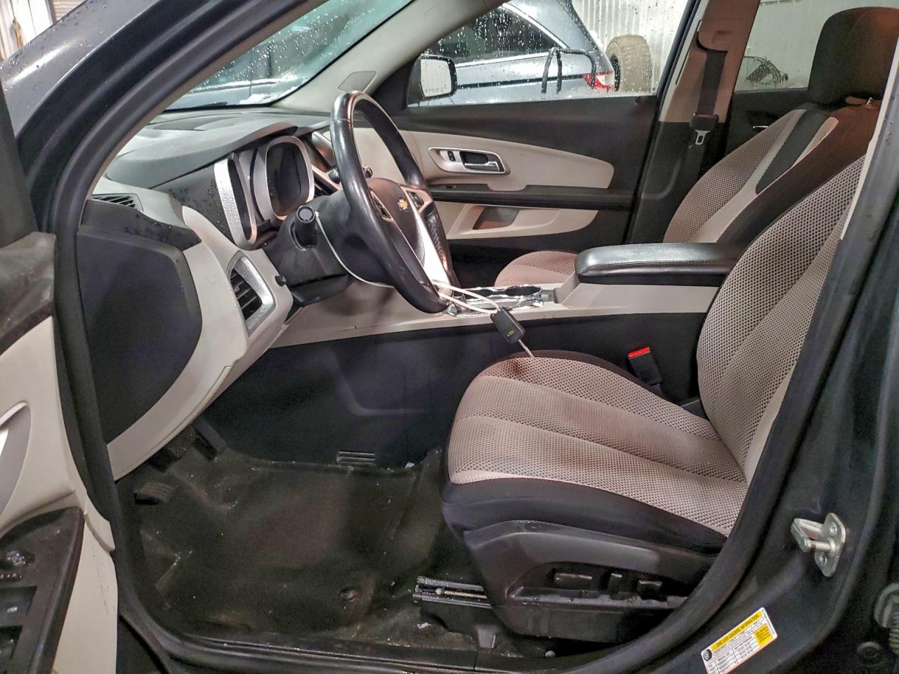 2017 CHEVROLET EQUINOX LT photo 7