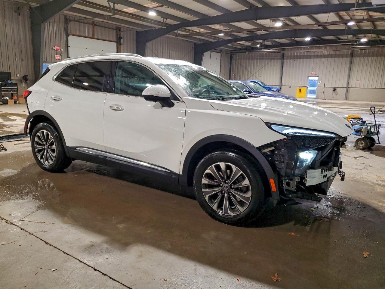 2025 BUICK ENVISION PREFERRED photo 4