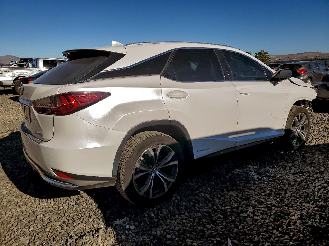 2022 LEXUS RX 450H photo 3