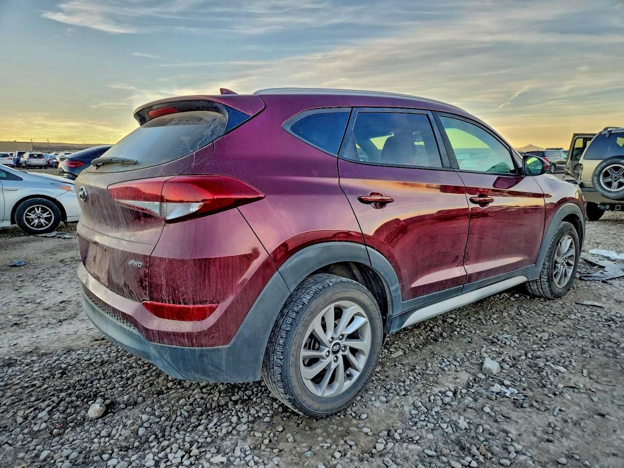 2018 HYUNDAI TUCSON SEL photo 3