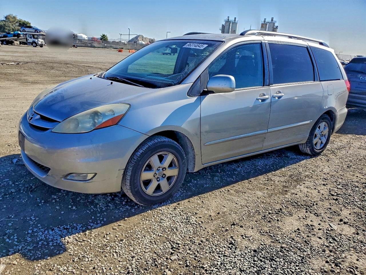 2006 TOYOTA SIENNA