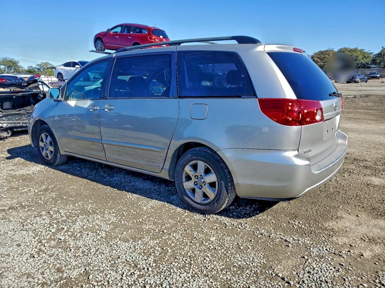 2006 TOYOTA SIENNA XLE photo 2