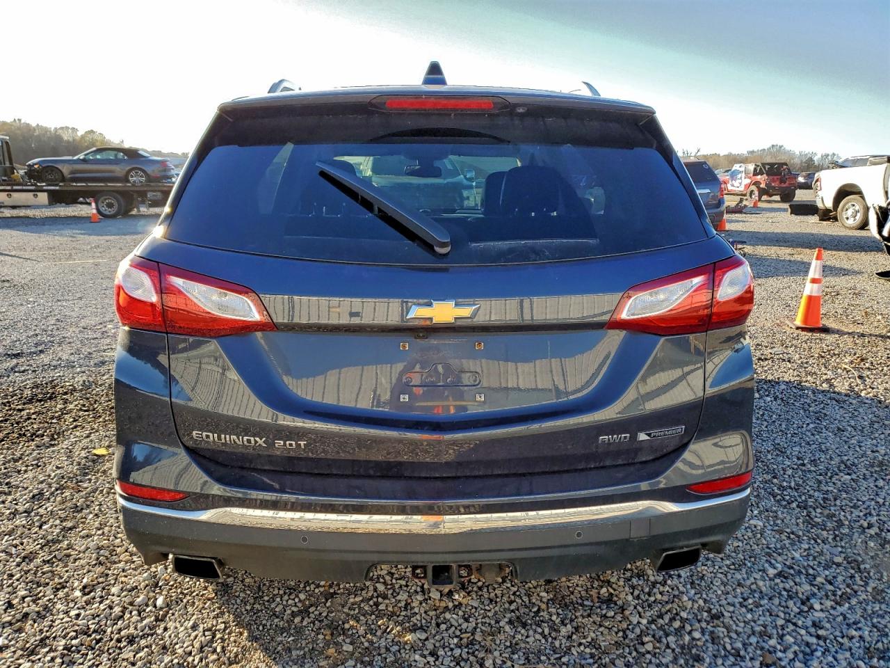 2018 CHEVROLET EQUINOX PREMIER photo 6