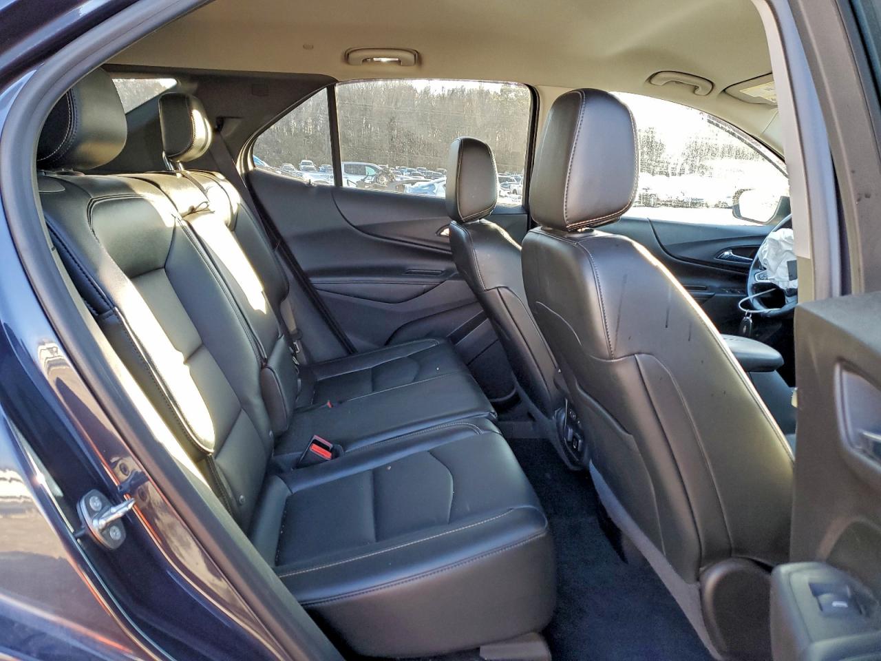 2018 CHEVROLET EQUINOX PREMIER photo 10