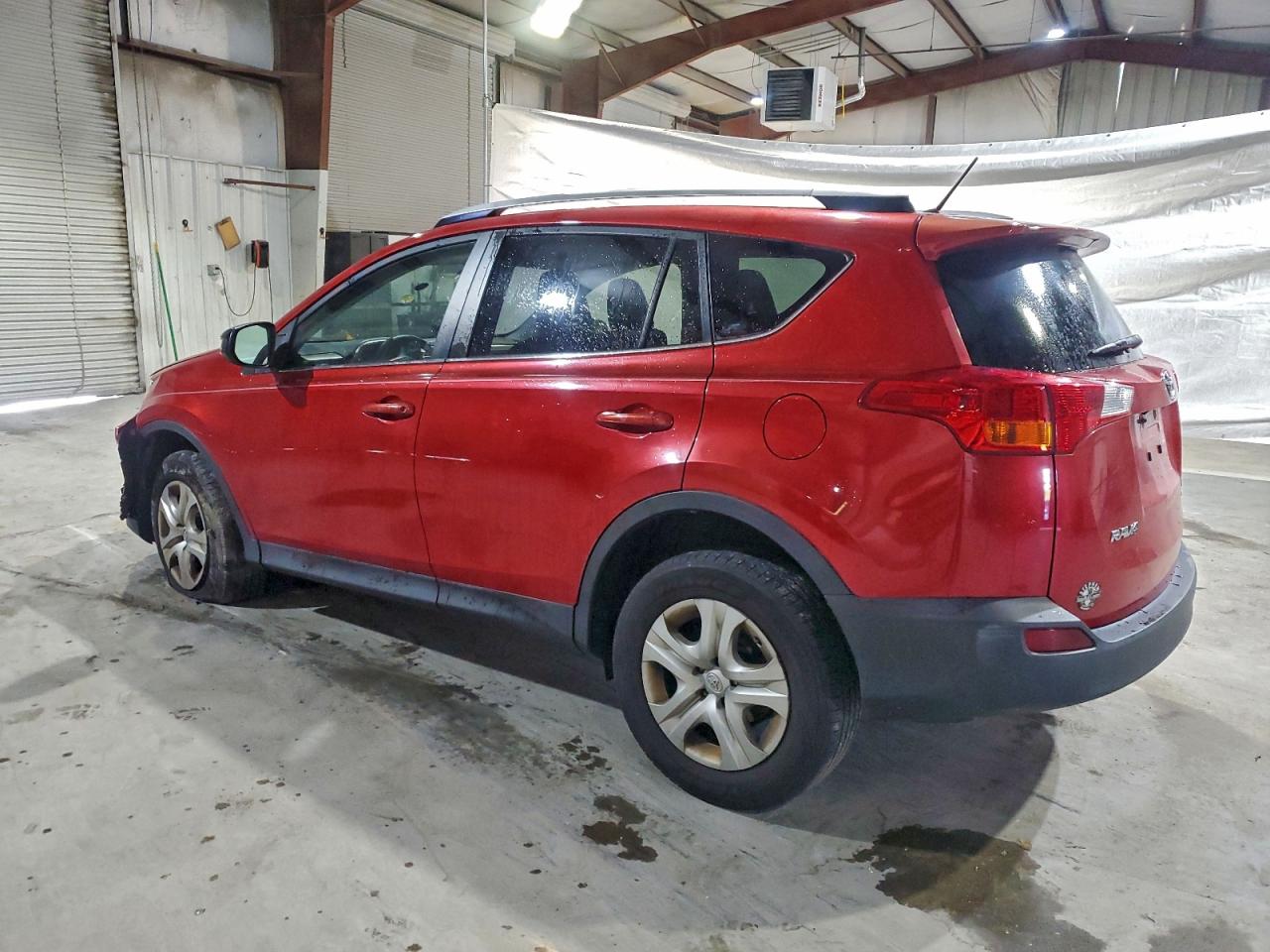 2015 TOYOTA RAV4 LE photo 2