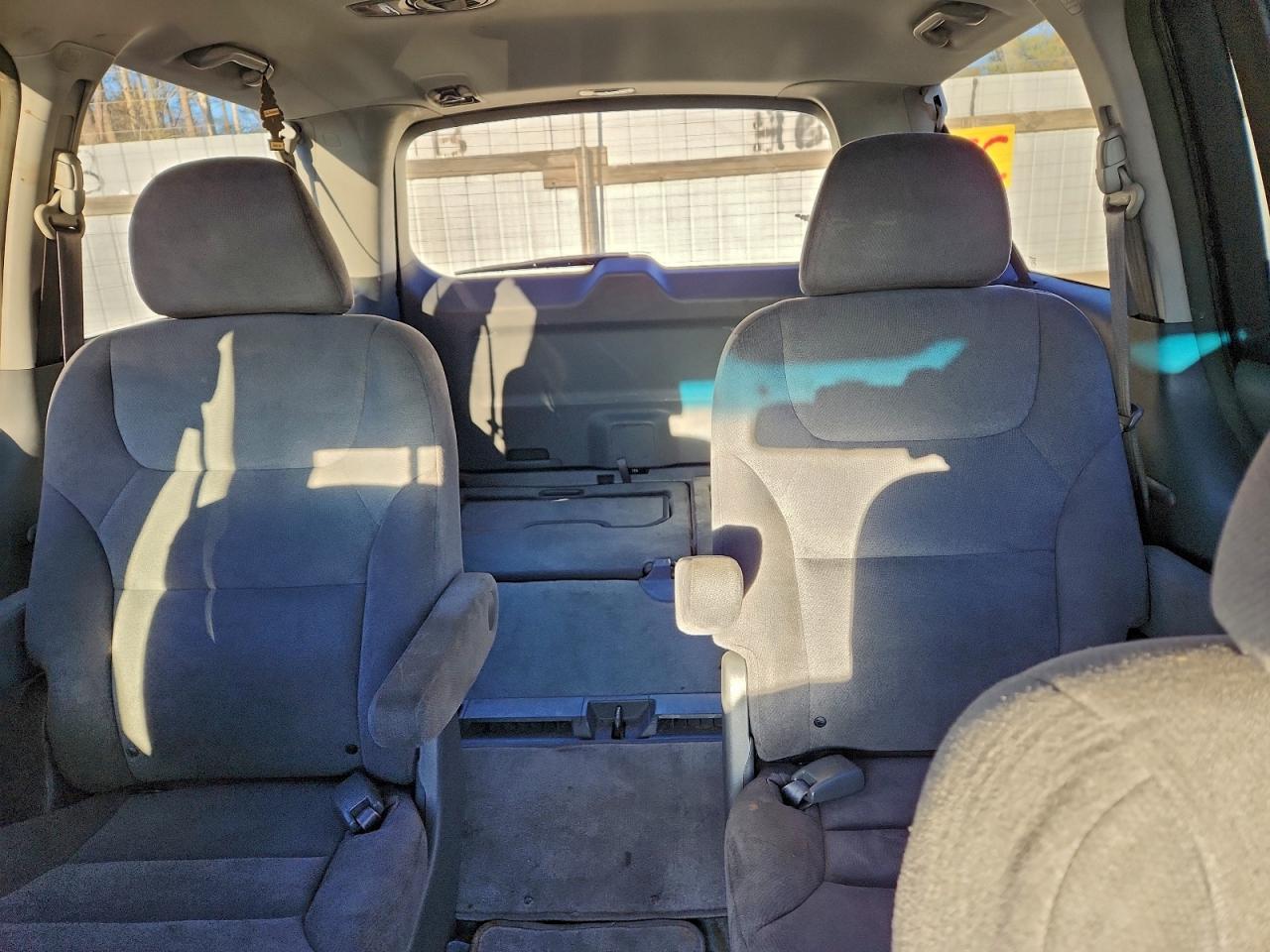 2006 HONDA ODYSSEY EX photo 10