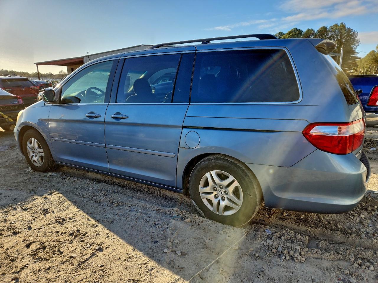 2006 HONDA ODYSSEY EX photo 2