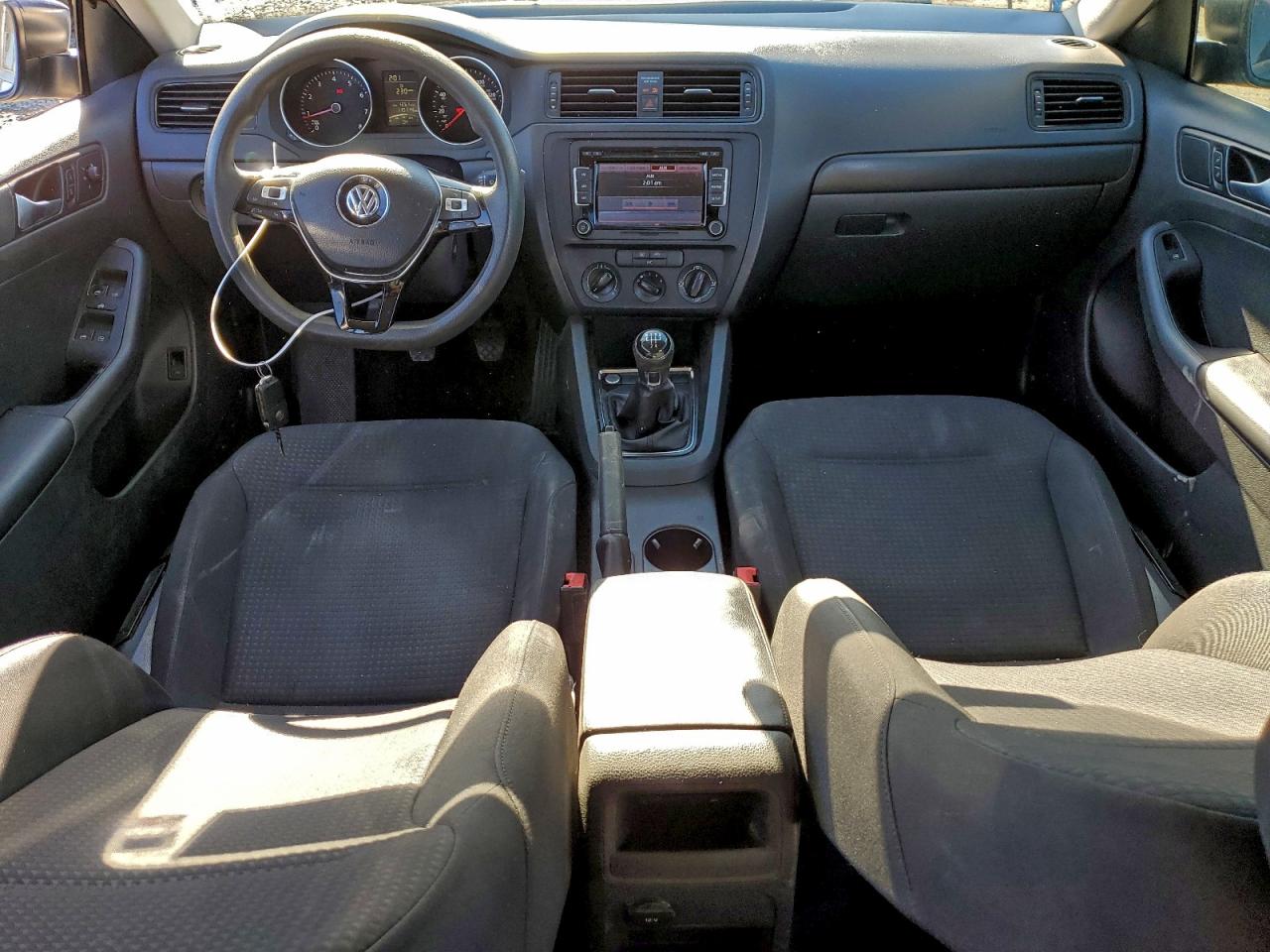 2015 VOLKSWAGEN JETTA BASE photo 8