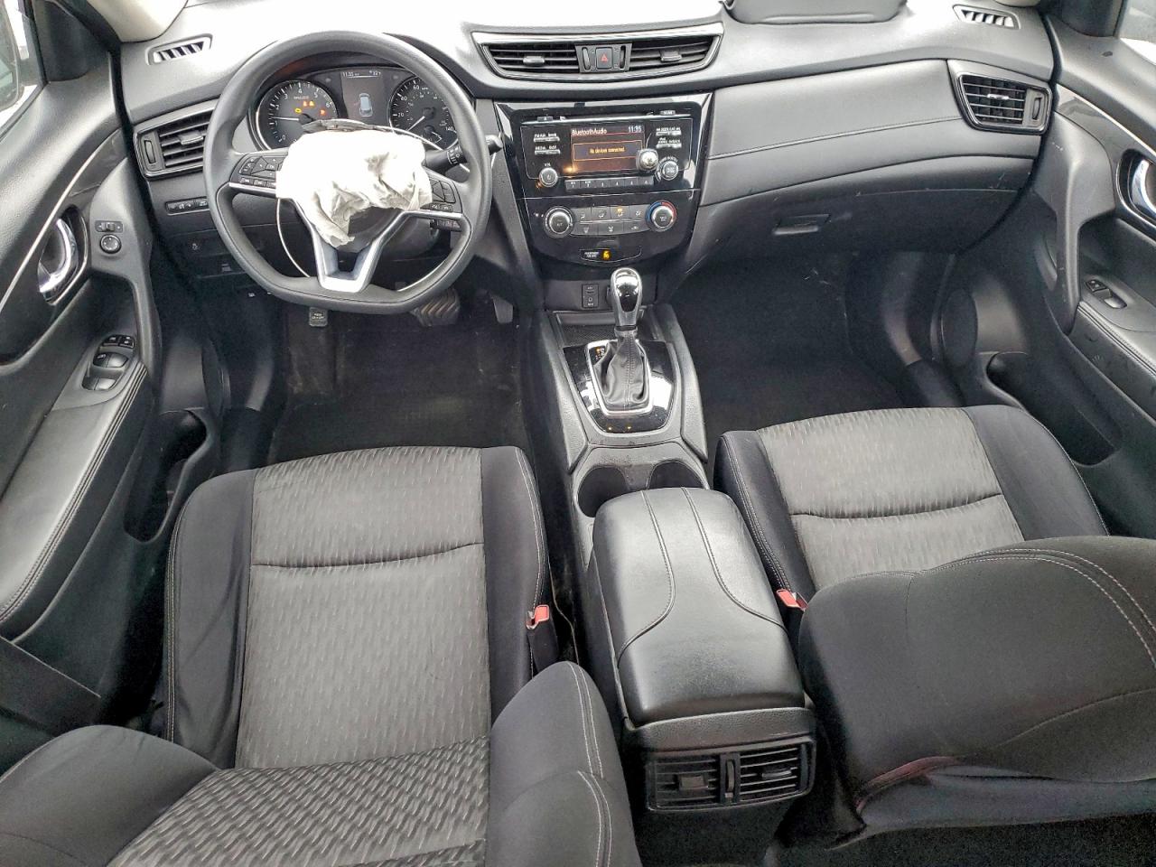 2017 NISSAN ROGUE S photo 8