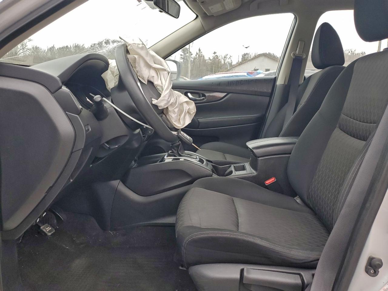 2017 NISSAN ROGUE S photo 7