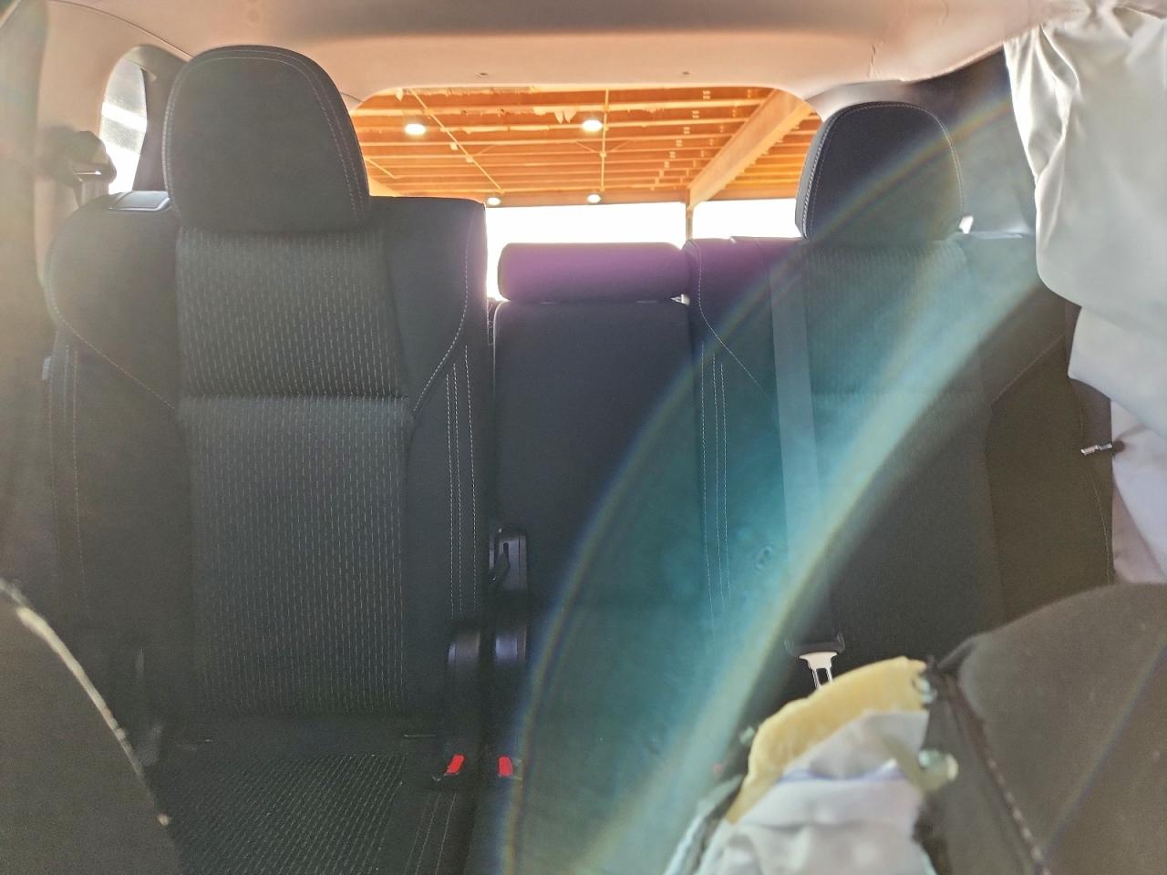 2024 MITSUBISHI OUTLANDER ES photo 19