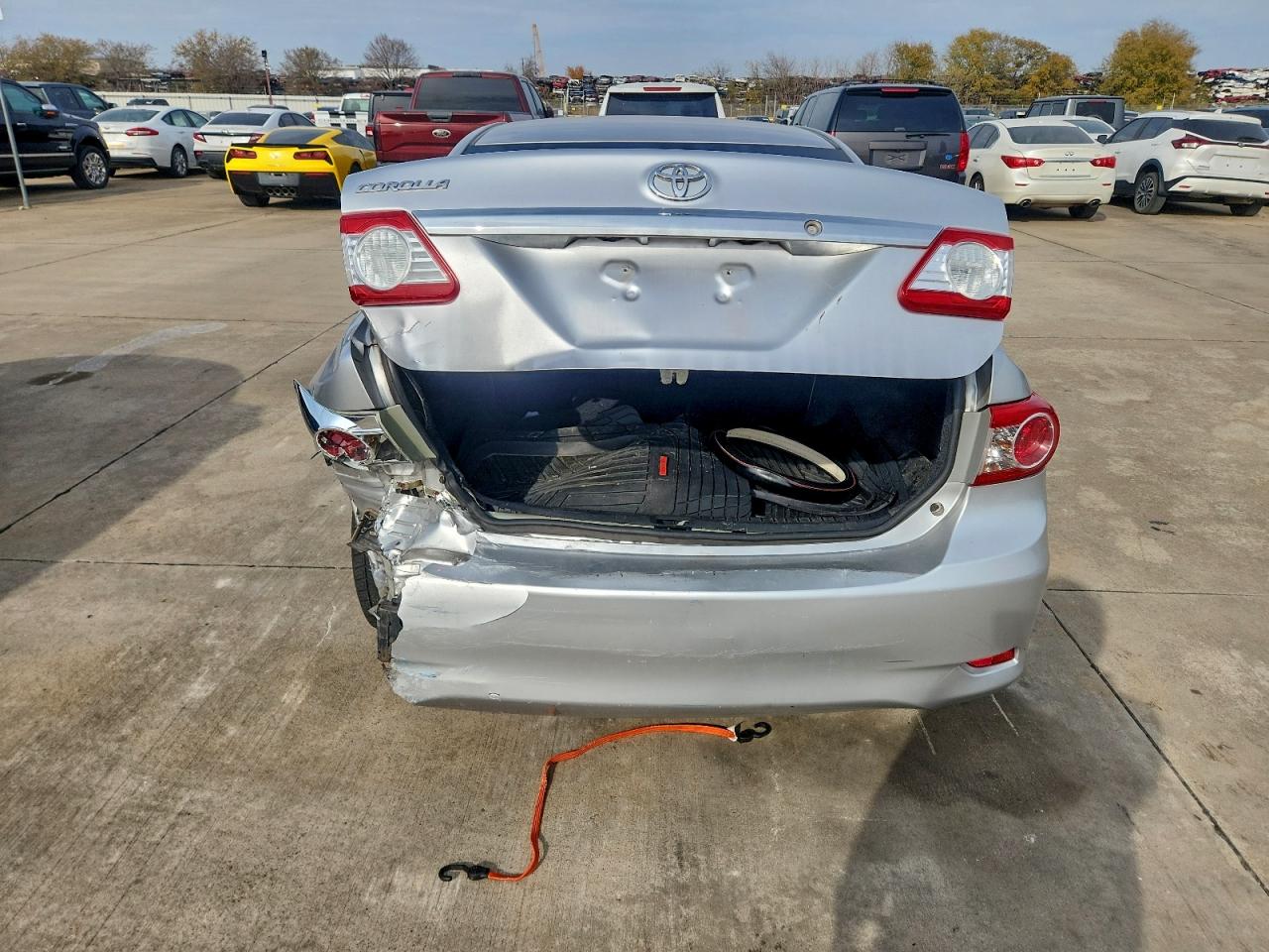 2012 TOYOTA COROLLA BASE photo 6