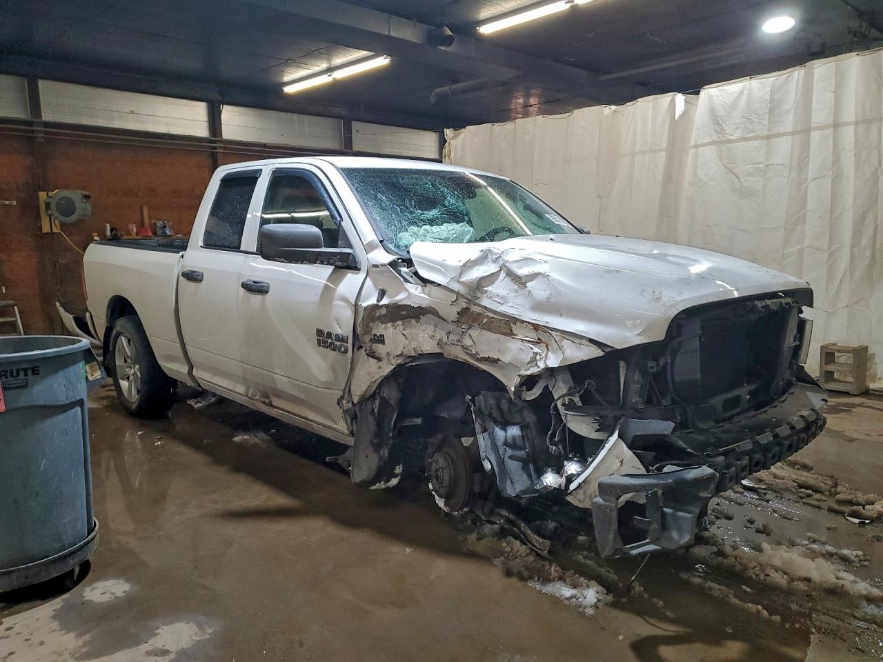 2015 RAM 1500 ST photo 4