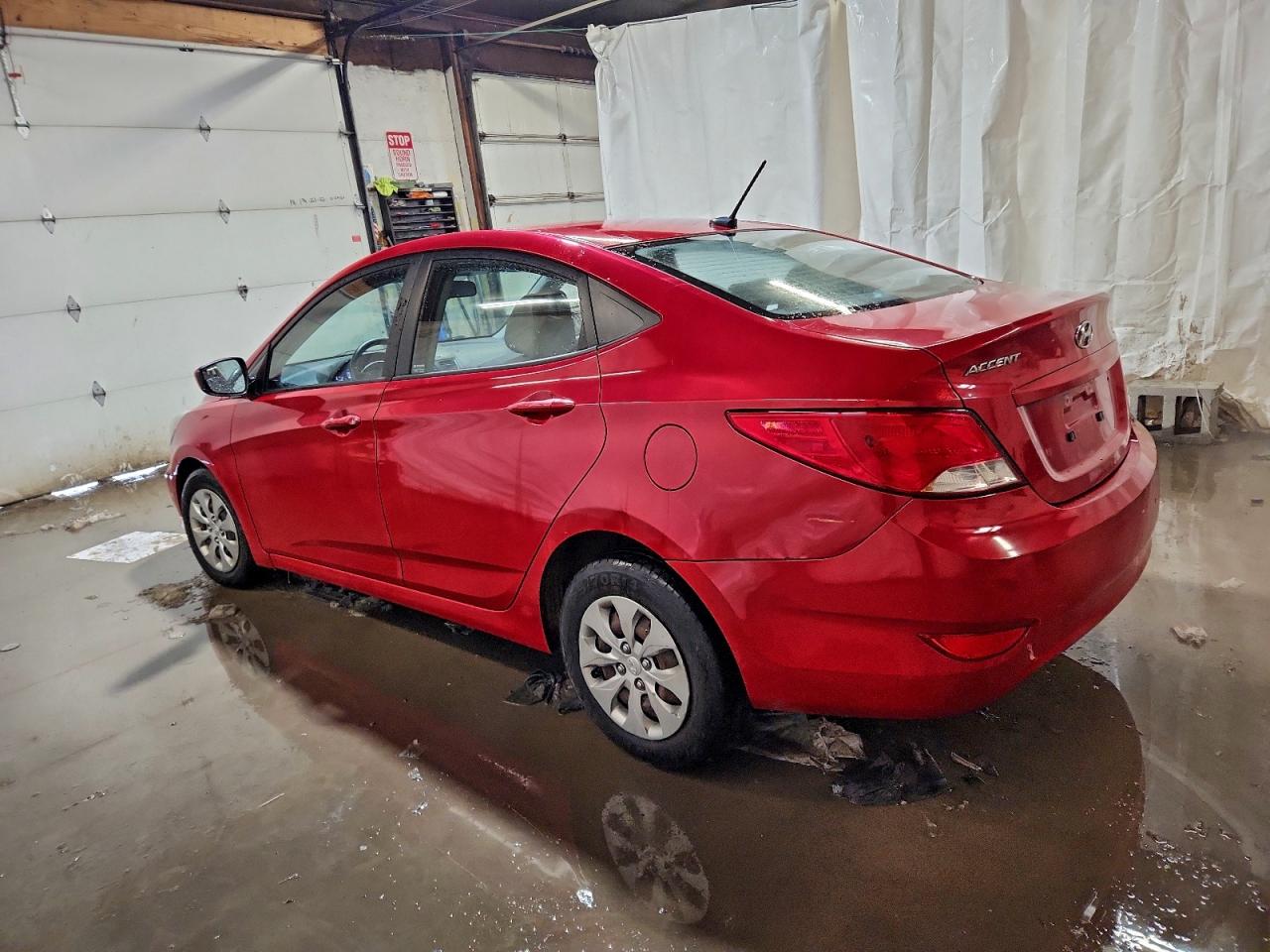 2015 HYUNDAI ACCENT GLS photo 2