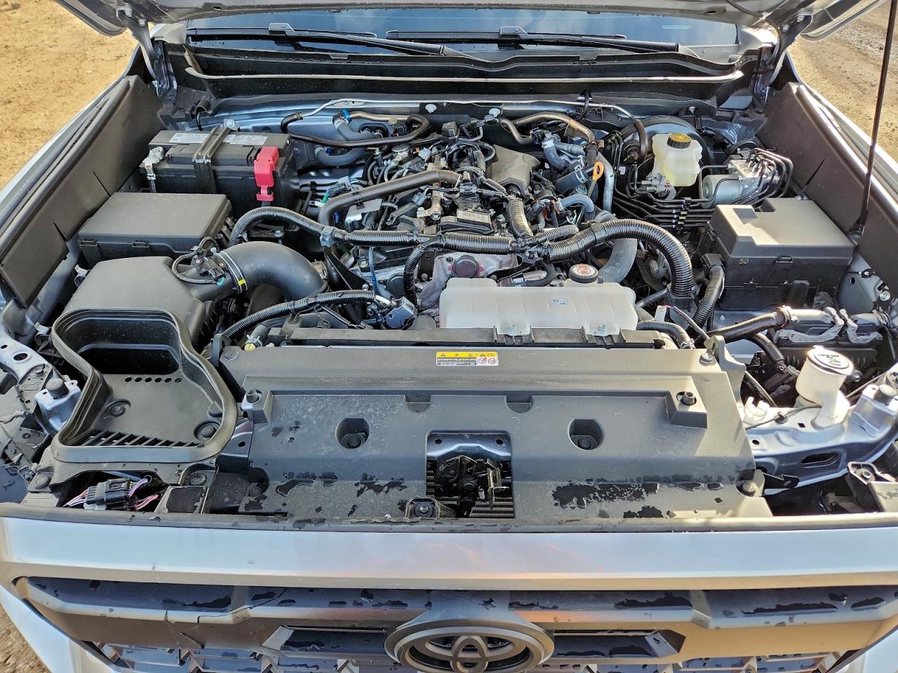 2025 TOYOTA TACOMA DOUBLE CAB photo 11