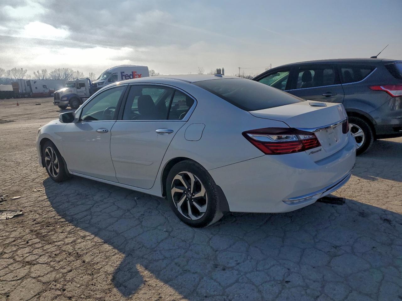 2016 HONDA ACCORD EXL photo 2