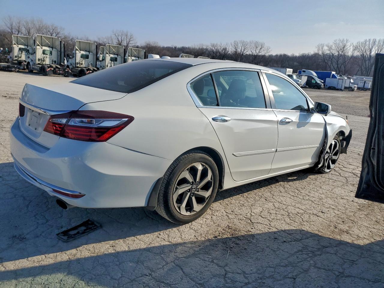 2016 HONDA ACCORD EXL photo 3
