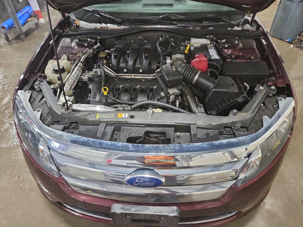 2011 FORD FUSION SE photo 11