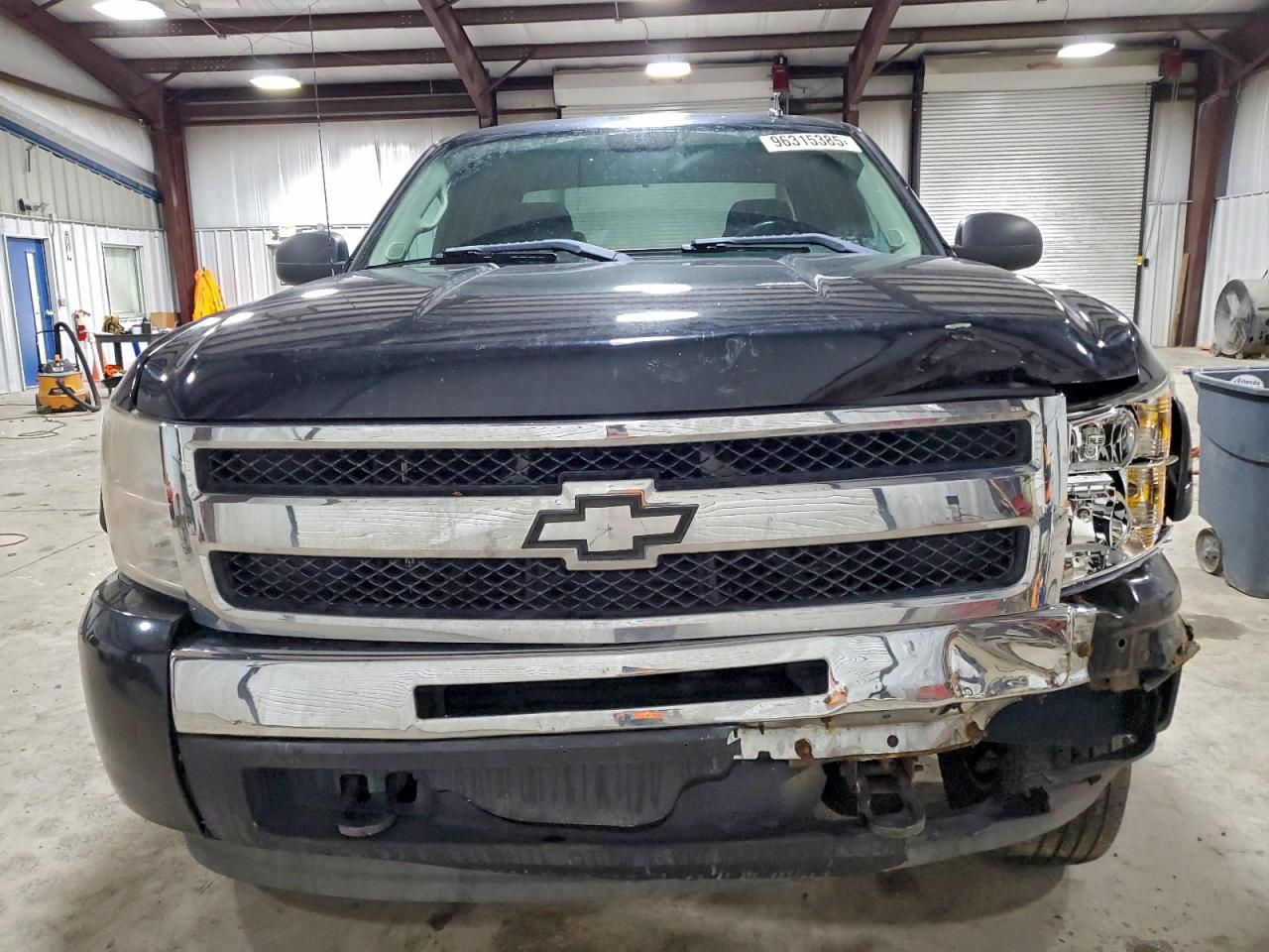 2009 CHEVROLET SILVERADO K1500 LT photo 5