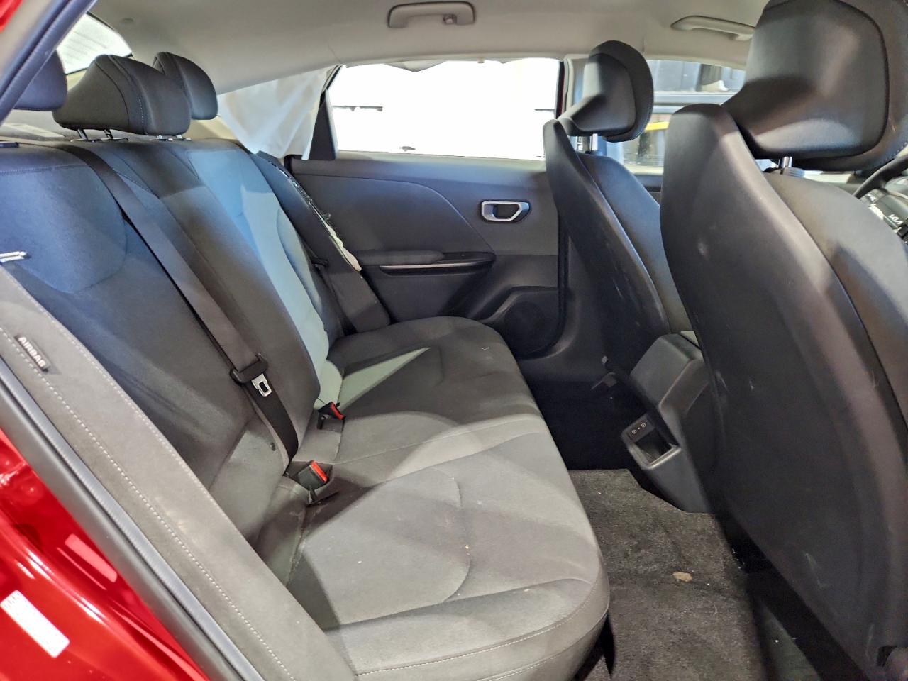 2025 KIA K4 LX photo 10