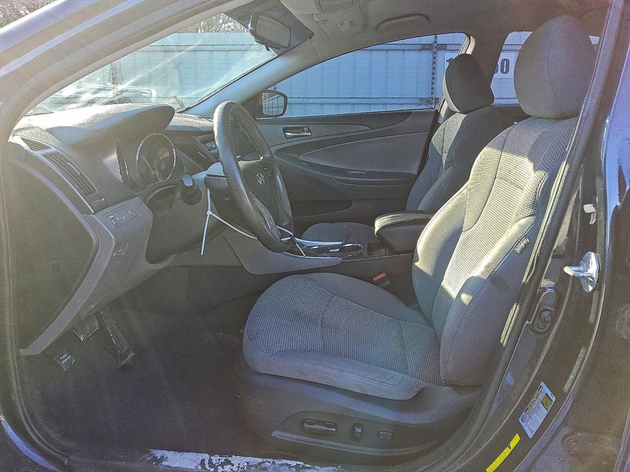 2013 HYUNDAI SONATA GLS photo 7