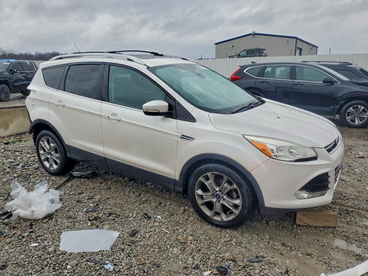 2014 FORD ESCAPE TITANIUM photo 4