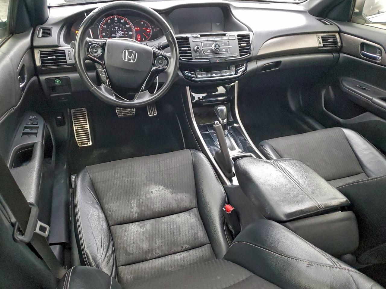 2016 HONDA ACCORD SPORT photo 8