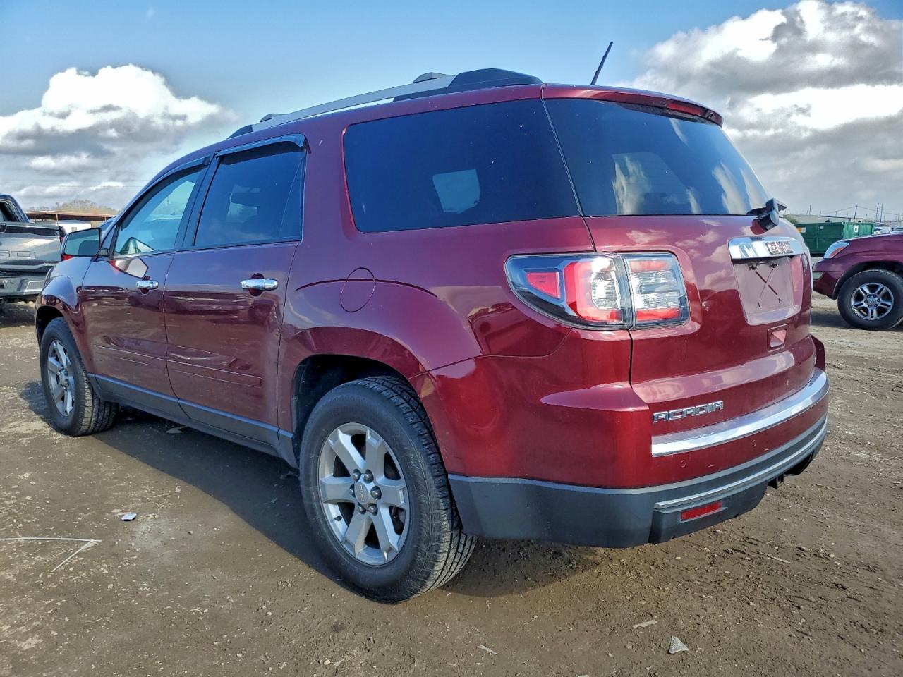 2016 GMC ACADIA SLE photo 2