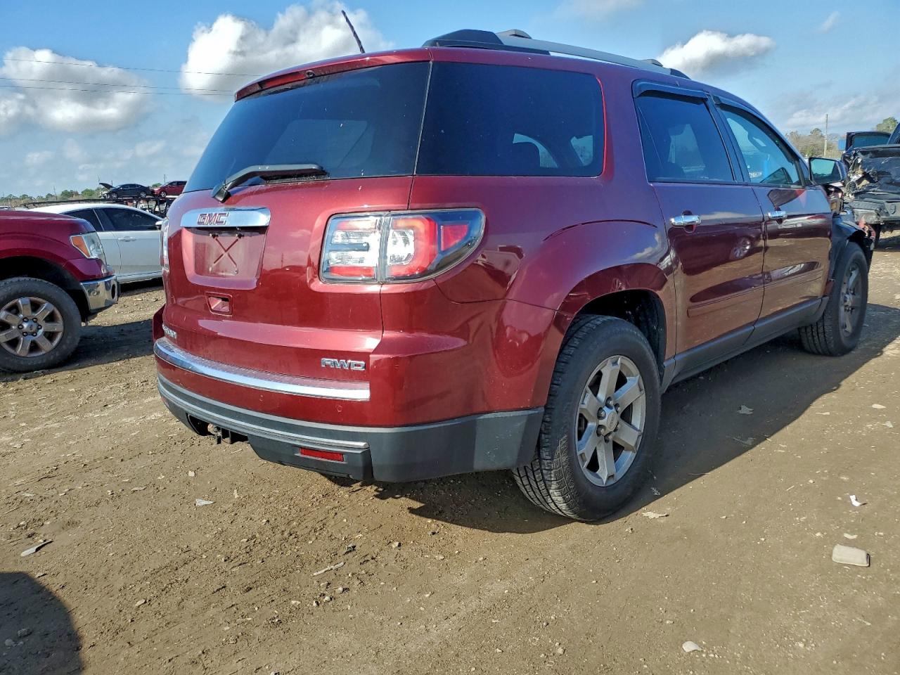 2016 GMC ACADIA SLE photo 3