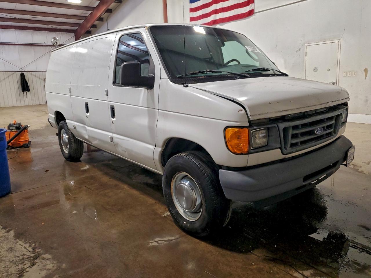 2006 FORD E250 DELIVERY VAN photo 4