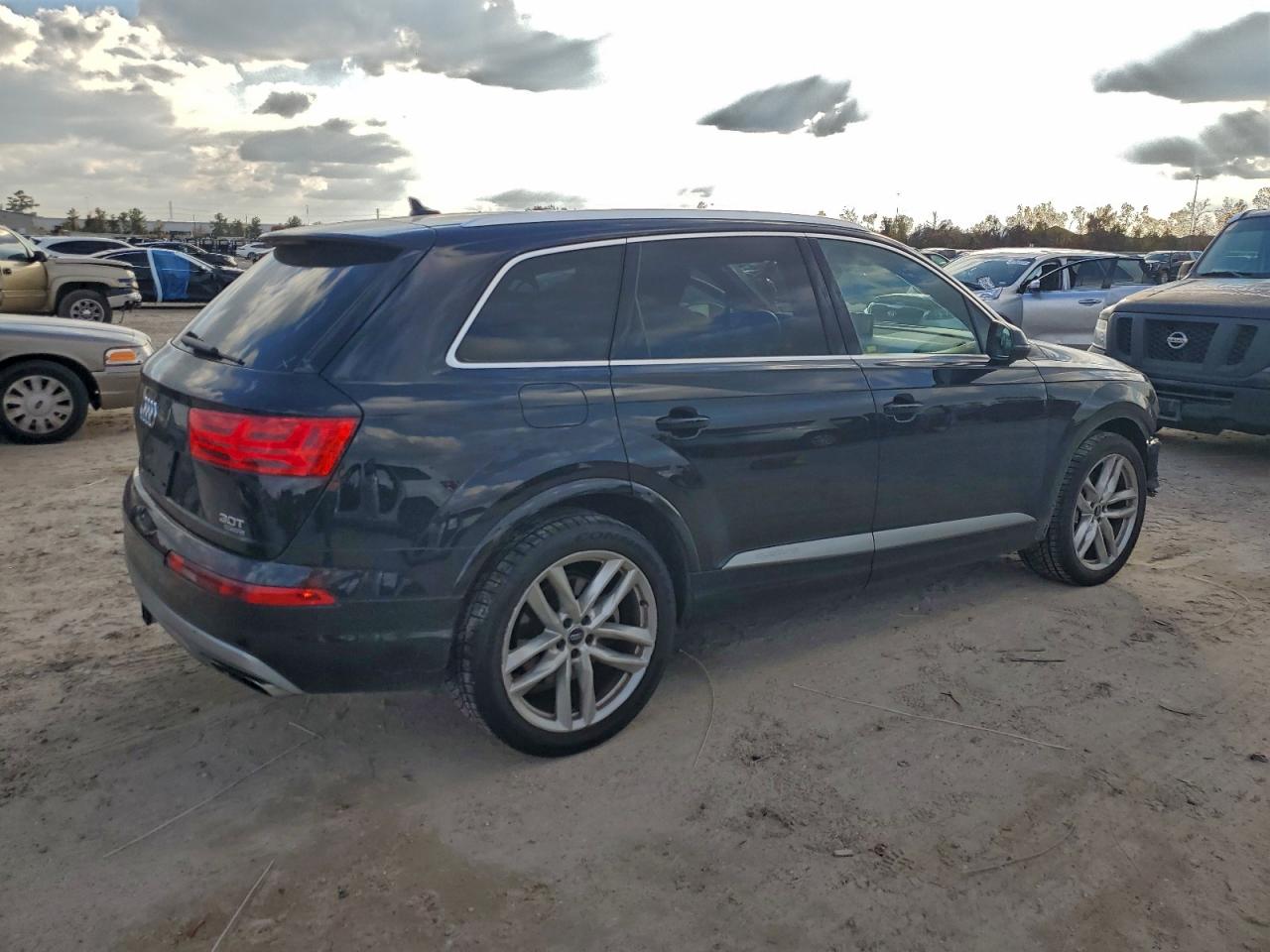 2018 AUDI Q7 PRESTIGE photo 3