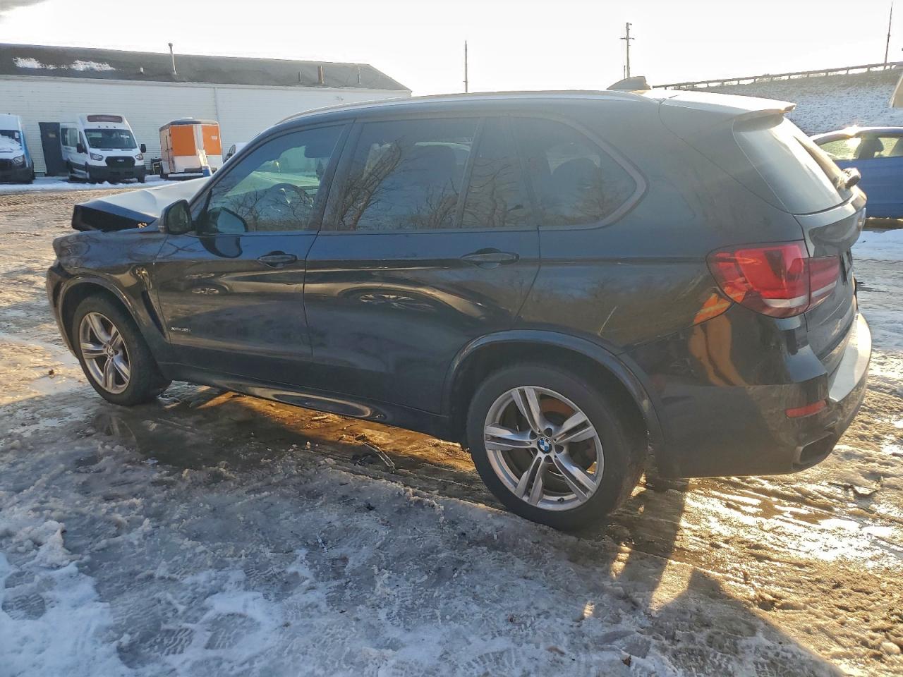 2015 BMW X5 XDRIVE35I photo 2