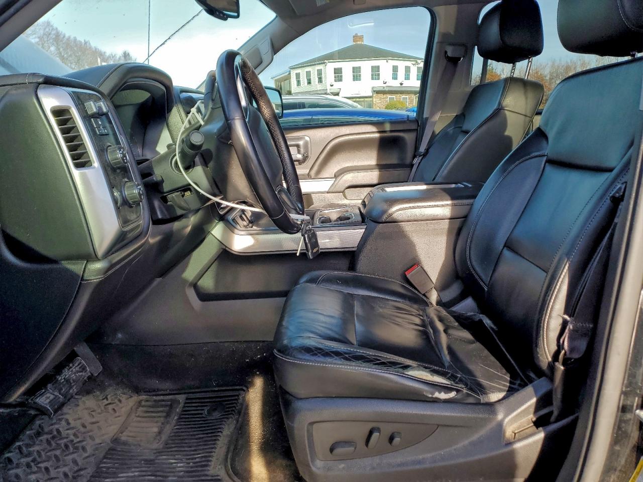 2015 CHEVROLET SILVERADO K1500 LTZ photo 7