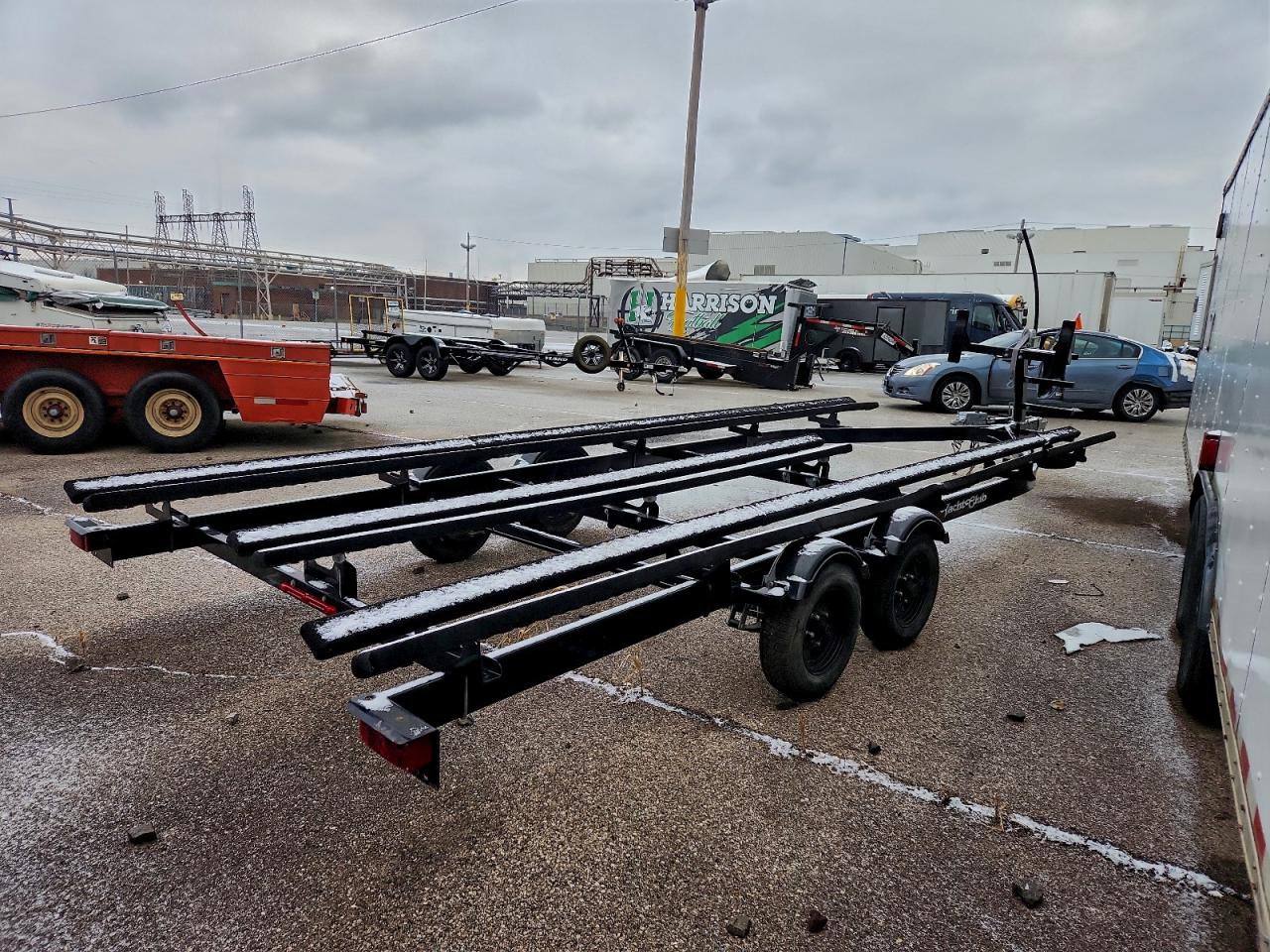 2017 YACHT CLUB PTB2543T B photo 7