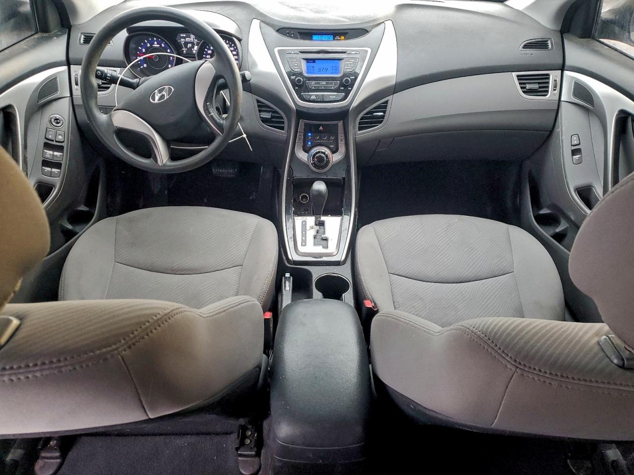 2013 HYUNDAI ELANTRA GLS photo 8