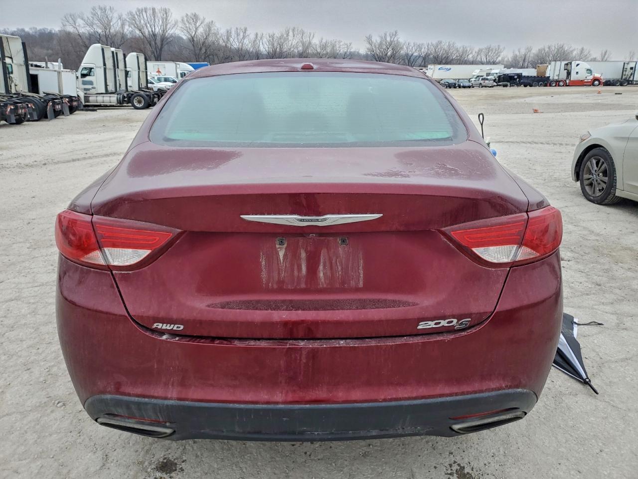 2015 CHRYSLER 200 S photo 6