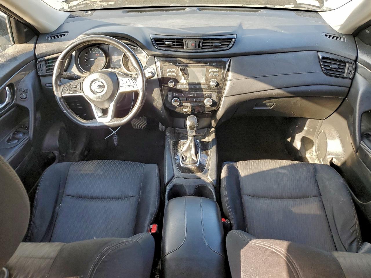 2017 NISSAN ROGUE S photo 15