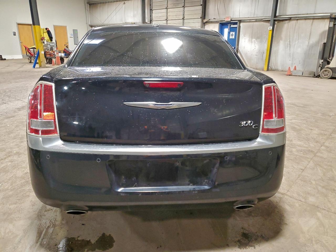2013 CHRYSLER 300C LUXURY photo 6