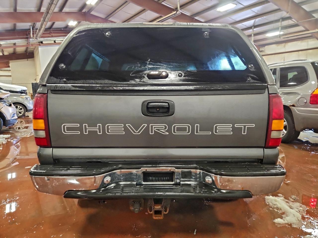 2002 CHEVROLET SILVERADO K1500 photo 11