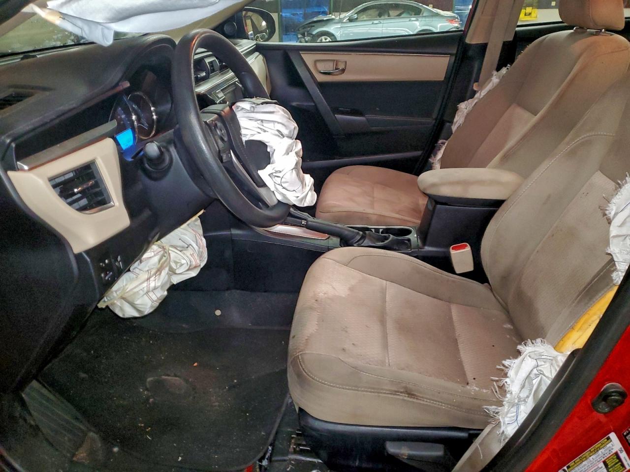 2014 TOYOTA COROLLA L photo 13
