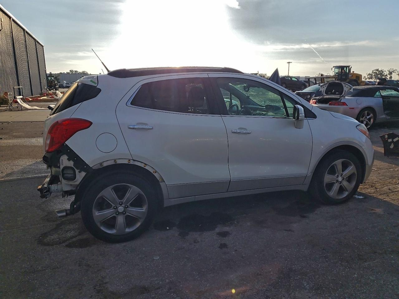 2014 BUICK ENCORE photo 3