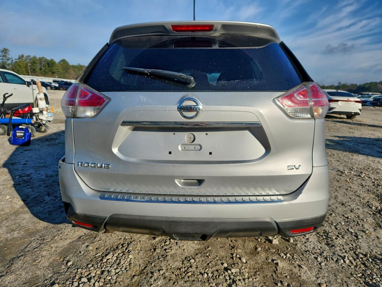 2016 NISSAN ROGUE S photo 6