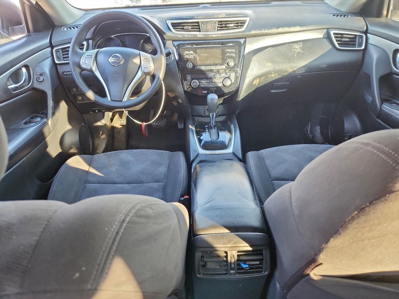 2016 NISSAN ROGUE S photo 8